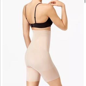 Spanx high waisted midthigh shorts